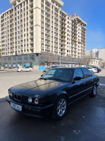 BMW: BMW 5 series: 1990 г., 2.5 л, Механика, Бензин, Седан