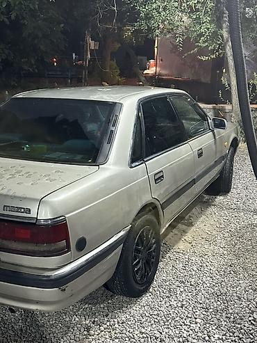 e klass: Mazda 626: 1988 г., 2 л, Механика, Бензин, Седан — 4
