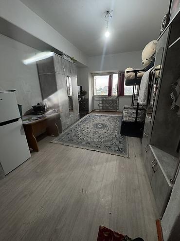 общежитие продаю: 1 комната, 19 м², ул. Московская / Ибраимова Гостиничный тип, 8 этаж, Косметический ремонт — 1