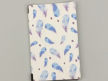 Other Accessories: Etui na tablet