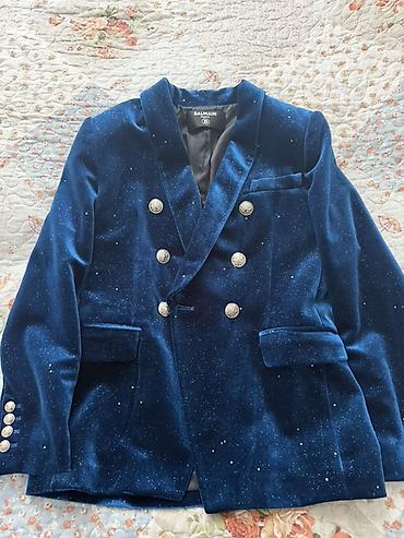 mexmer parca: Məhsul: Balmain qadın velvet pencəyi - Model: İkiqat düyməli — 2