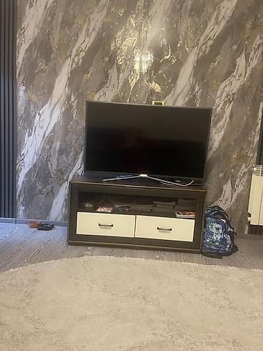 evimiz mebel: İşlənmiş, Düz TV altlığı, Polkalı, Laminat — 1