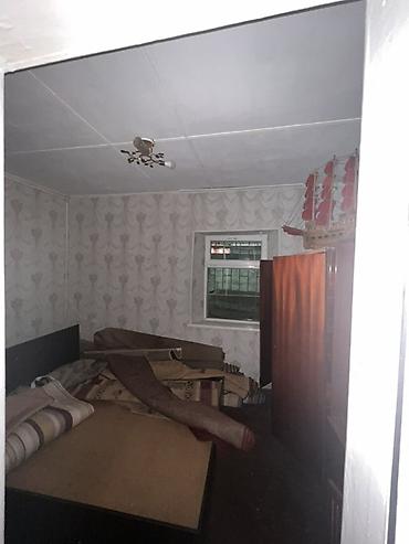 Продажа коттеджей и домов: 3 комнаты, 60 м², Бишкек, Восток-5 мкр Собственник — 12