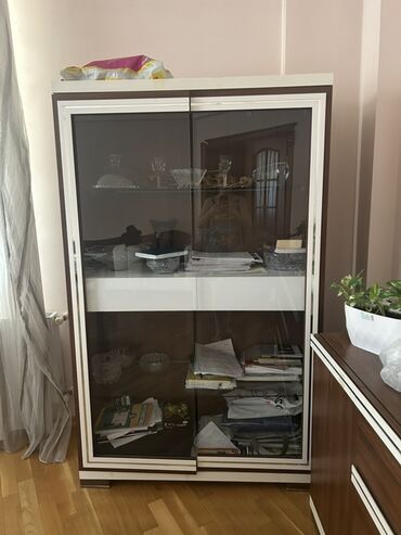 skaf sekilleri: İşlənmiş, Kupe, 2 qapılı Düz dolab, Qorka