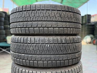 шины 23555 r18 зима: 235/55/18 4 шт комплект в идеальном состоянии фирма Pirelli 🇮🇹 год — 2