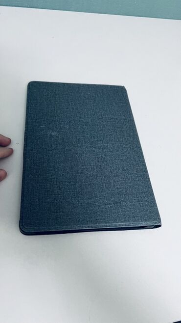рюкзак для ноутбука: Чехол-книжка для планшета с функцией подставки. Особенности: -