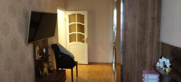 Uzunmüddətli kirayə mənzillər: Binəqədi rayonu,7 mkr,Ankara şadlıq sarayının yanında,5 mərtəbəli — 3