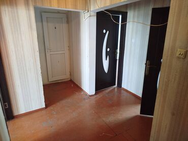 Köhnə tikili: Bakı, Bakıxanov qəs., 3 otaqlı, Köhnə tikili, m. Neftçilər, 86 kv. m -da lalafo.az — 9 Köhnə tikili: Bakı, Bakıxanov qəs., 3 otaqlı, Köhnə tikili, m. Neftçilər, 86 kv. m — 9