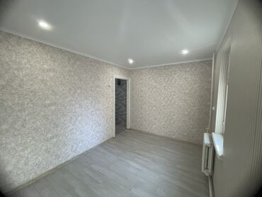 квартира гум: 3 комнаты, 60 м², Сталинка, 1 этаж, Дизайнерский ремонт