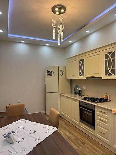 аренда гаража: İcarəyə verilir 2 otaqlı yeni tikili 85 m², 28 May m. 1 200 AZN/ay 2 — 7