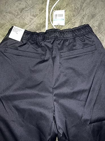 Pantalone: NIKE Club Woven Tapered-Leg Pant vel. M NOVO  — 11