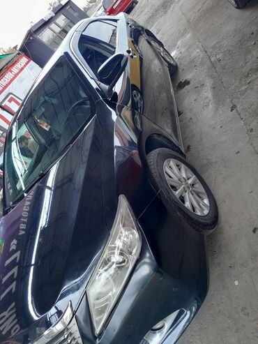 авто гаражное хранение: Toyota Camry: 2012 г., 2.5 л, Автомат, Бензин, Седан