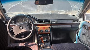 stepwgn rg: Mercedes-Benz W124: 1987 г., 2.5 л, Механика, Седан — 7
