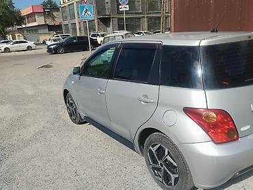 voxy noah: Toyota Ist: 2004 г., 1.3 л, Автомат, Бензин, Хэтчбэк — 3