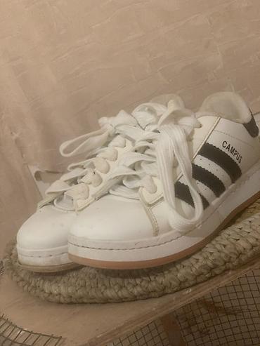 adidas samba: • Məhsul: Unisex idman ayaqqabısı • Model: Campus (yan hissədə — 1