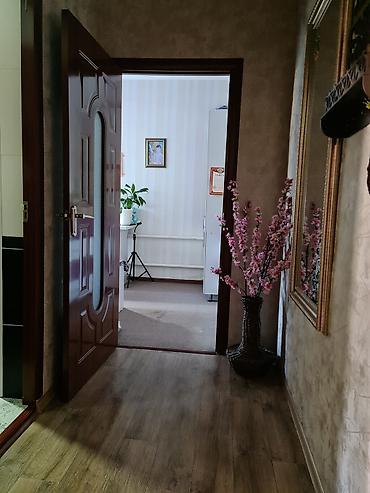 Продажа коттеджей и домов: 4 комнаты, 100 м², 8 соток, Фрунзе, Собственник — 16
