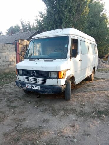 шины оптом: Mercedes-Benz T1: 1995 г., 2.3 л, Механика, Дизель, Бус