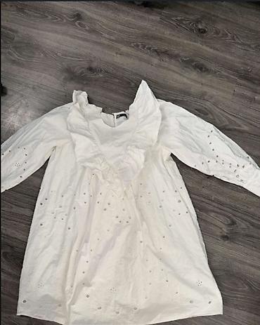 Haljine: Zara letnja haljina, engleski vez, M veličine. Dužina haljine mereno — 7