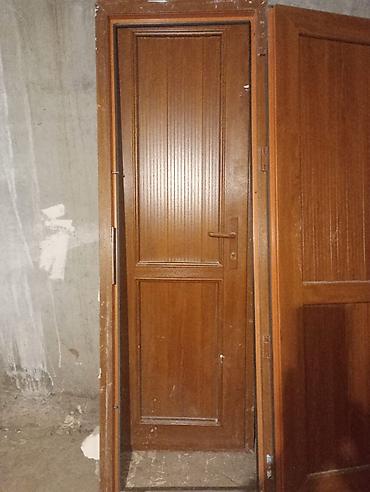 plastic qapi: 2 ədəd plastik qapı satilir. Əla vəziyyətdə. Ölçüləri 200 x 70 sm — 1