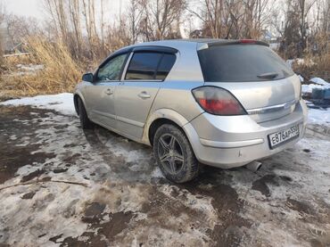 Opel: Opel Astra: 2004 г., 1.8 л, Вариатор, Бензин, Хэтчбэк