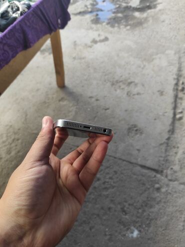 Apple iPhone: IPhone 5s, Б/у, 16 ГБ, Space Gray, Кабель, 1000 % — 2