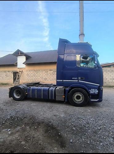 Тягачи: Тягач, Volvo, Без прицепа — 6