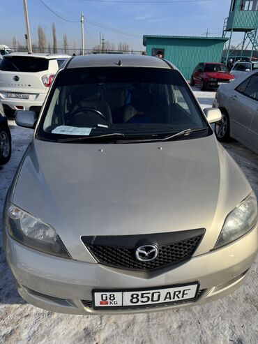 Mazda: Mazda : 2003 г., 1.3 л, Автомат, Бензин, Универсал