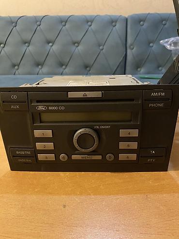 Магнитолы: Ford Audio Systems “6000 CD” avtomobil maqnitofonu və ön konsol — 3