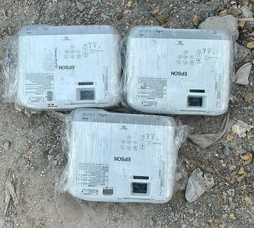 Lampalar: Projektor lampaları və AV receiver Təsvir: - Şəkillərdə müxtəlif — 24