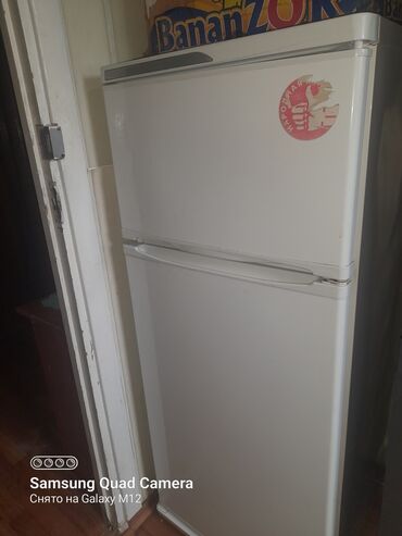продаю холодильник бу бишкек: Холодильник Stinol, Б/у, Двухкамерный