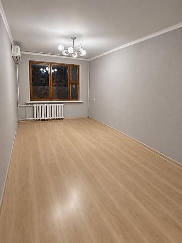 Батирлер: 3 бөлмө, 58 м², 10-мкр 104-серия, 1 кабат, Косметикалык оңдоо — 3