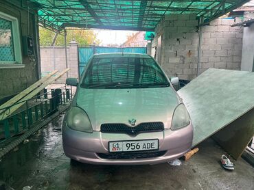 Toyota: Toyota Vitz: 2000 г., 1 л, Автомат, Бензин, Хэтчбэк