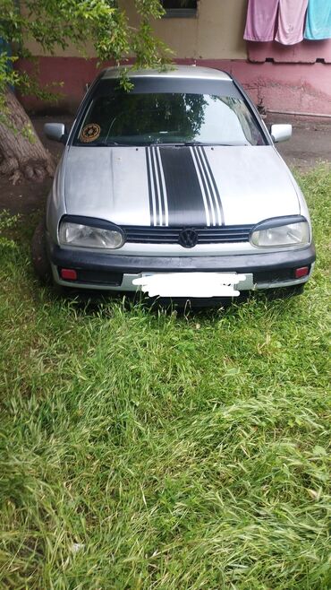 volkswagen grand california: Volkswagen Golf: 2 l | 1994 il Hetçbek