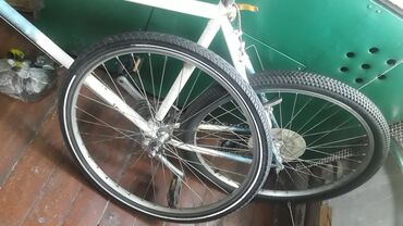 балыкчы велосипед: Комплект колёс на 26размер.оригинал прочный ровный хорошем