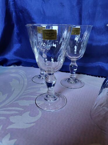 Čaše: Case nove,vintaz za vino francuske d'argues Luminarc. Case komada 6 na lalafo.rs — 14 Čaše: Case nove,vintaz za vino francuske d'argues Luminarc. Case komada 6 — 14