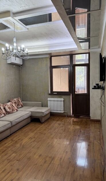 дом барачного типа: 2 комнаты, 61 м², Элитка, 2 этаж, Евроремонт