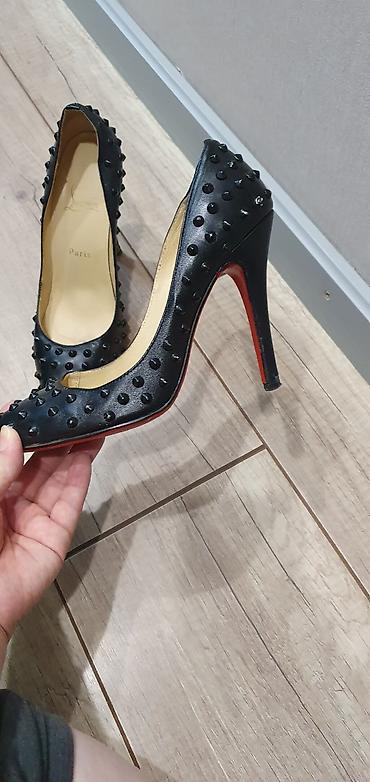 stephane christian: Туфли-лодочки с шипами Christian Louboutin - Модель: лодочки на — 1