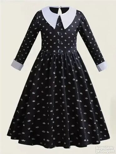 Kostimi za maskenbal: Sa kragnicom i cvetićima - dizajn kao iz filma Wednesday Adams family — 5