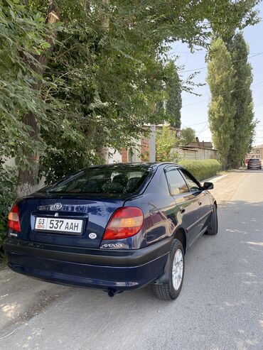 бу запчасти на мерседес в бишкеке: Toyota Avensis: 2001 г., 2 л, Механика, Бензин, Хэтчбэк