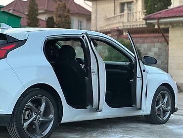 Hyundai: Hyundai Veloster: 2019 г., 2 л, Автомат, Бензин, Хэтчбэк — 18