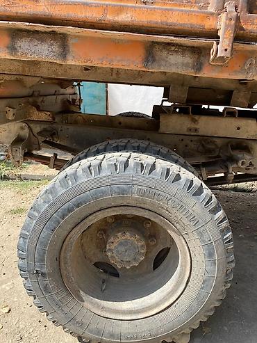 полуприцеп самосвальный: Грузовой автомобиль ЗИЛ-130 (бортовой самосвальный кузов) Описание: - — 6