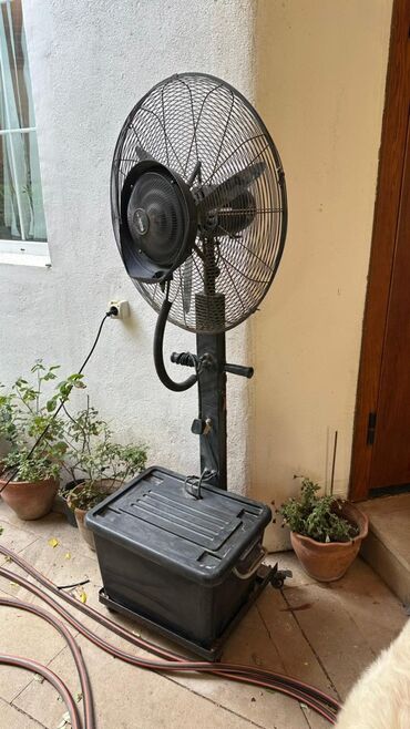 Ventilyatorlar: Ventilyator AEG, İşlənmiş, Döşəməüstü, Pərli, Kredit yoxdur, Ünvandan götürmə