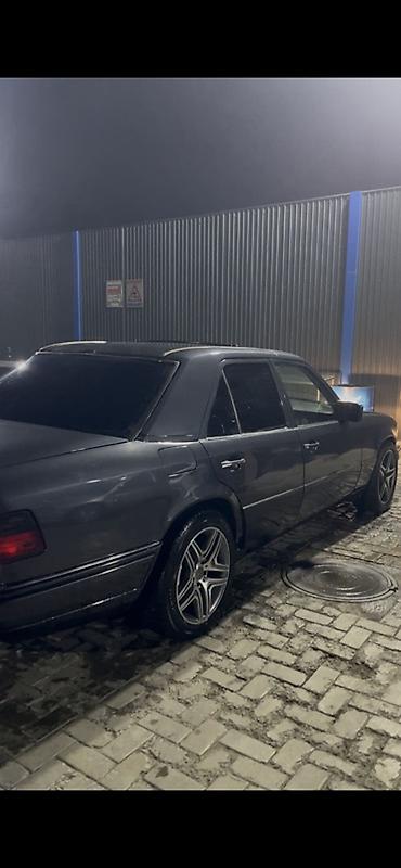 jeep grand cheroki: Mercedes-Benz W124: 1992 г., 2.2 л, Автомат, Бензин, Седан — 1