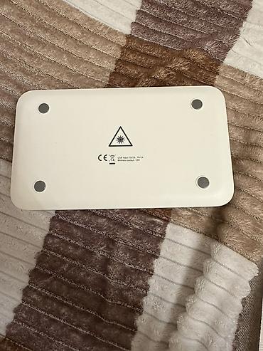 apple xs max: UV sterilizator qutusu – Noventiq loqolu - Məhsul: UV-C sterilizasiya — 2