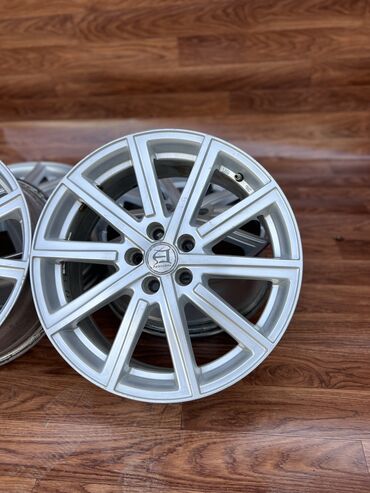 Диски: Литые Диски R 17 Комплект, отверстий - 5, Б/у — 10