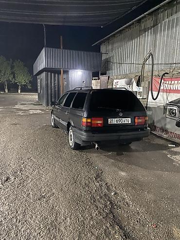 Volkswagen: Volkswagen Passat: 1989 г., 1.8 л, Механика, Газ — 5