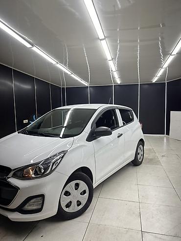 chevrolet van: Chevrolet Spark: 2020 г., 1 л, Вариатор, Бензин, Хэтчбэк — 2
