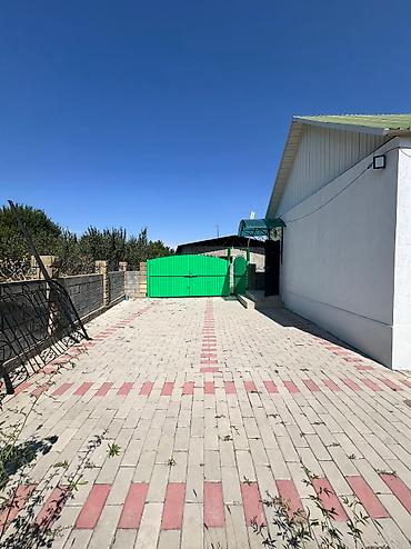 Долгосрочная аренда домов: 80 м², 4 комнаты, Можно с животными — 11