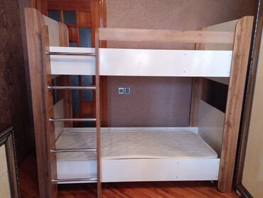 детская кровать качалка: Oğlan və qız üçün, İşlənmiş, Çarpayı, Matras ilə, Siyirməsiz