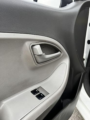 Kia: Kia Morning: 2016 г., 1 л, Бензин, Хэтчбэк — 7